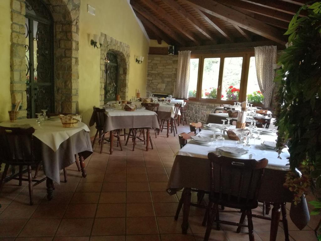 Gasthaus Agriturismo Cornei Da Nadia Collio Exterior foto