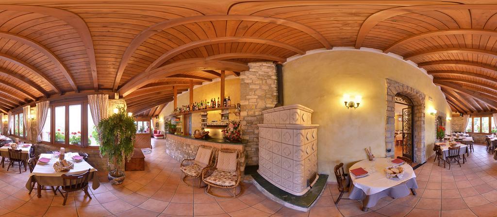 Gasthaus Agriturismo Cornei Da Nadia Collio Exterior foto